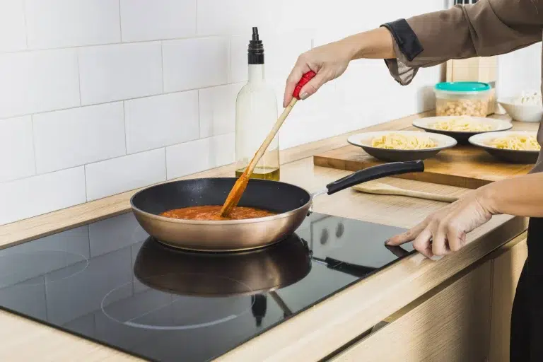 How to Choose the Right Aluminum Cookware for Your Kitchen