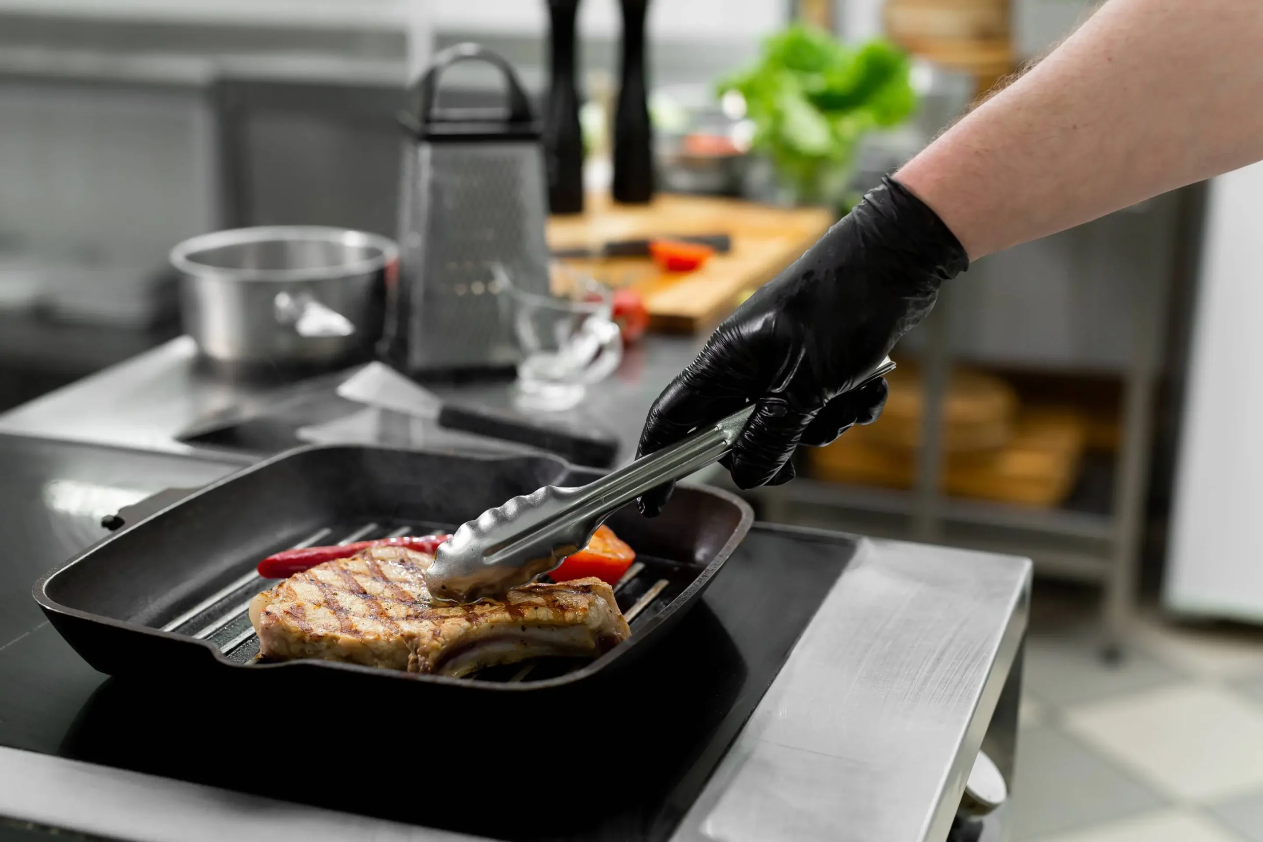 Padella Griglia Padella Griglia Padella Piastra Manutenzione - KitchenGuidePro Padella Griglia bistecchiera bistecchiera Manutenzione