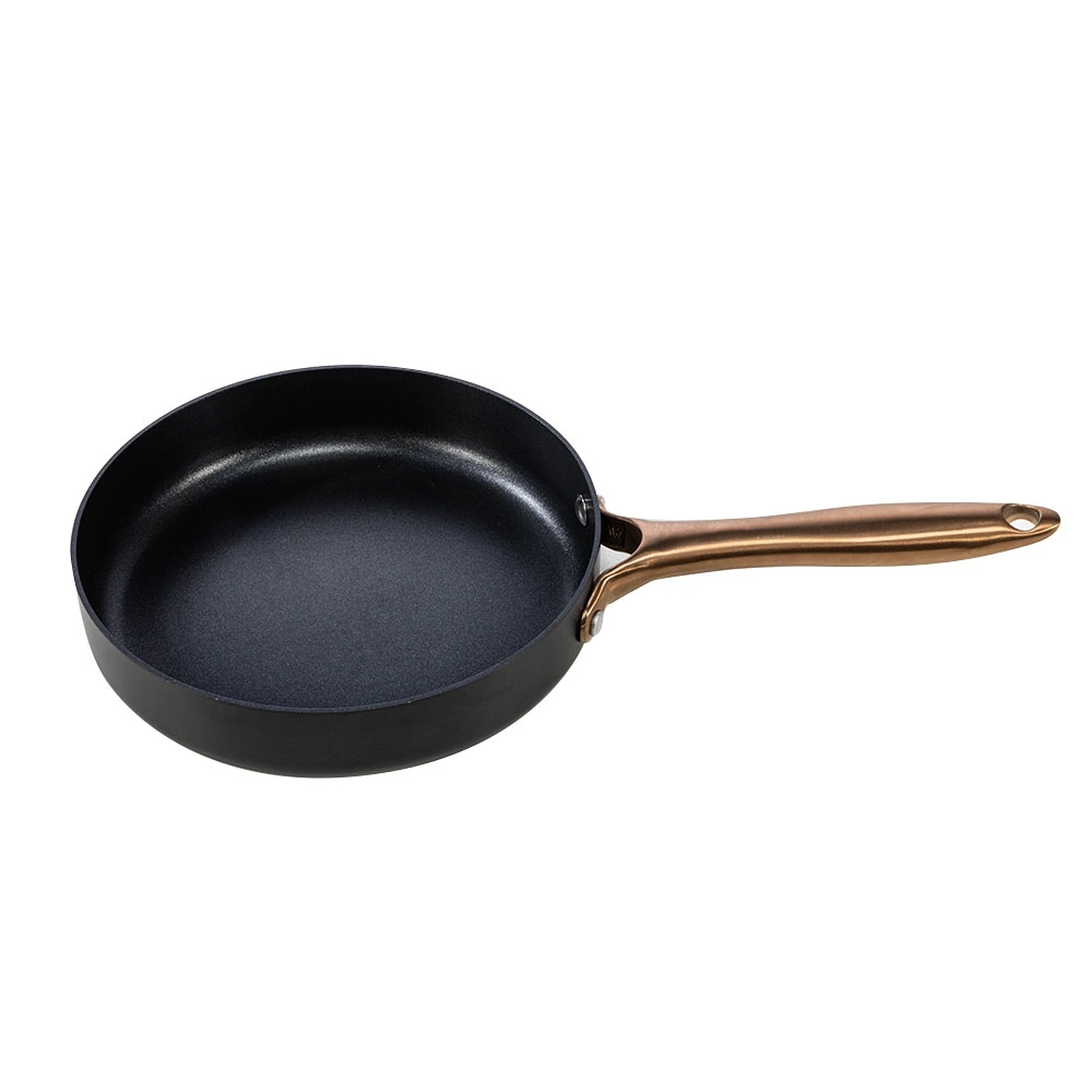 aluminum frying pan
